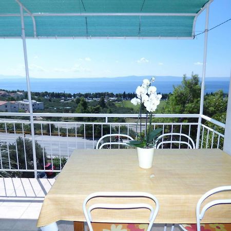 Apartmani Dalija Tucepi Luaran gambar