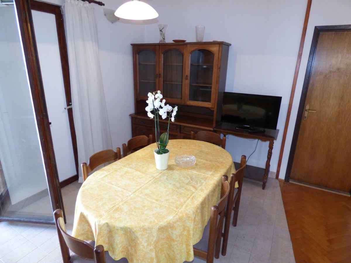 Apartmani Dalija Tucepi Luaran gambar